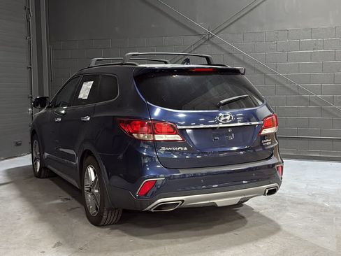 Used 2017 Hyundai Santa Fe Limited AWD/4WD image 6