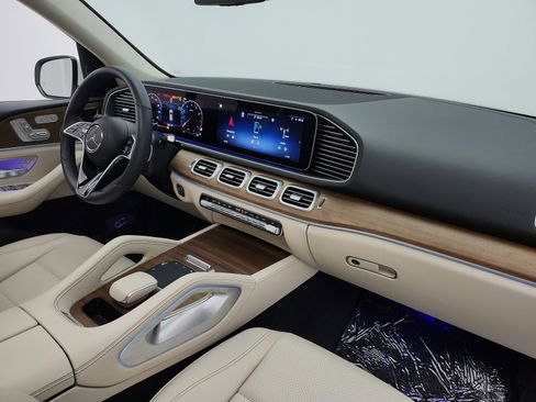 Used 2024 Mercedes-Benz GLE 350 4MATIC image 26