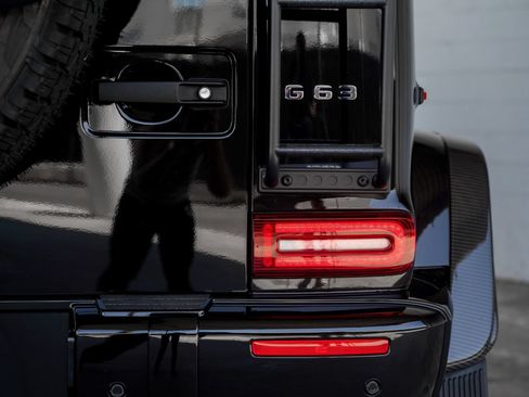 Used 2022 Mercedes-Benz G 63 AMG Squared image 19