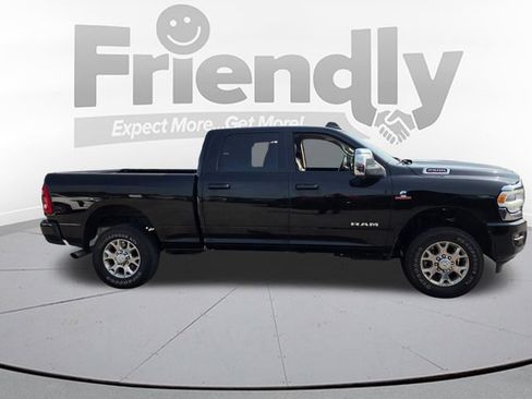 Used 2024 RAM 2500 Laramie AWD/4WD image 5