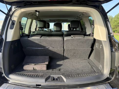 Used 2018 INFINITI QX80 2WD w/ Driver Assistance Package image 14