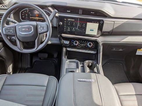 New 2026 GMC Sierra 2500 AT4X w/ LPO, Black Badging Package AWD/4WD image 15