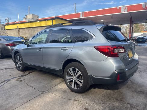 Used 2019 Subaru Outback 3.6R Limited image 9