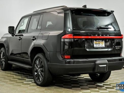 Used 2024 Lexus GX 550 w/ Cold Area Package image 5