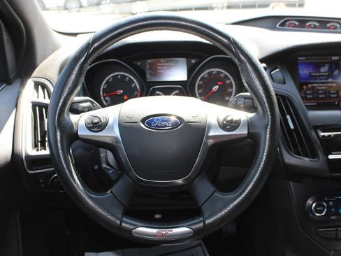 Used 2014 Ford Focus ST w/ Equipment Group 202A FWD image 23