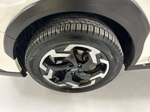 Used 2023 Subaru Crosstrek 2.5i Limited image 8