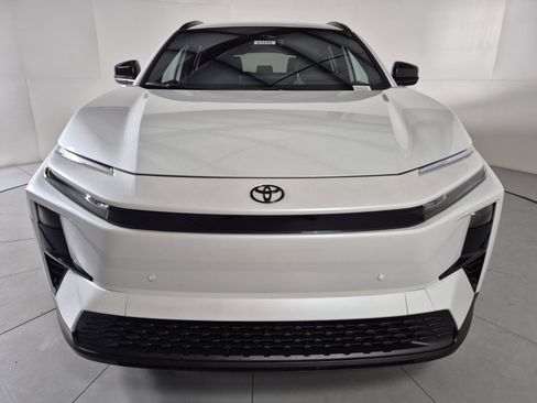 New 2026 Toyota C-HR AWD/4WD image 7