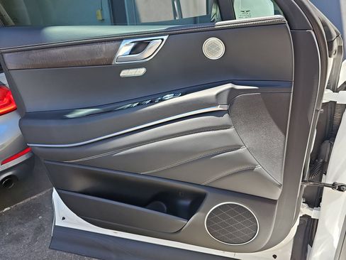 Certified 2024 Genesis GV80 2.5T AWD/4WD image 28