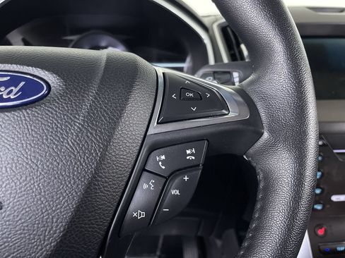 Used 2018 Ford Edge Titanium AWD/4WD image 25