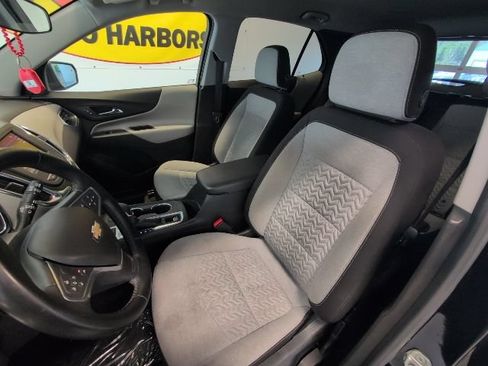 Certified 2023 Chevrolet Equinox LT AWD/4WD image 12