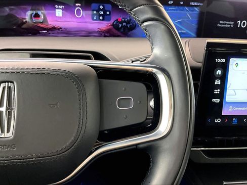 Used 2024 Lincoln Nautilus Reserve w/ Equipment Group 203A image 22