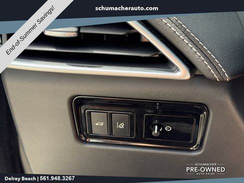 Used 2018 Jaguar F-PACE S AWD/4WD image 33