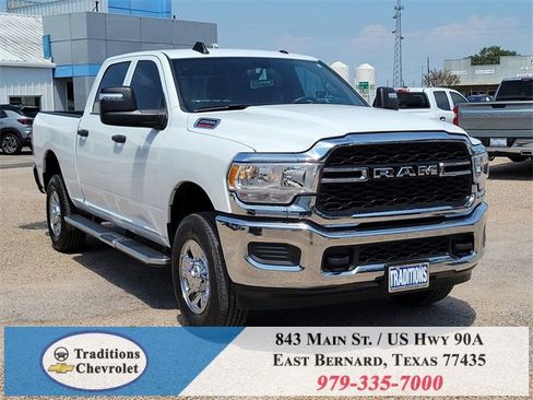 Used 2024 RAM 2500 Tradesman w/ Chrome Appearance Group image 35