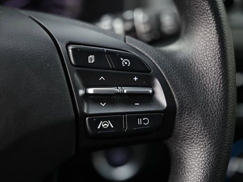 Used 2023 Hyundai Kona SEL image 33