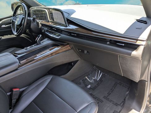 Used 2022 Cadillac Escalade Luxury w/ LPO, Floor Liner Package RWD image 23