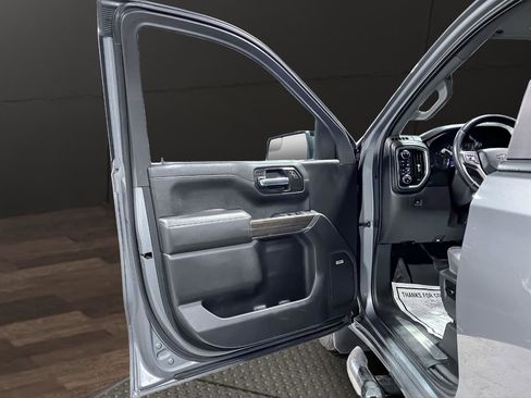 Used 2020 Chevrolet Silverado 1500 RST w/ All-Star Edition image 17