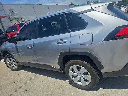 Used 2024 Toyota RAV4 LE FWD image 6