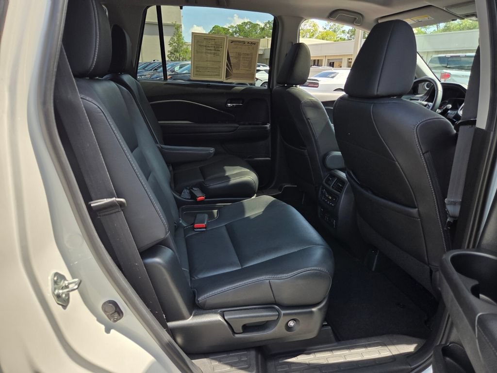 Used 2021 Honda Pilot Touring image 24