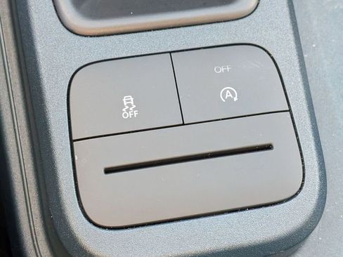 New 2025 Ford Maverick XL w/ 4K Tow Package image 35