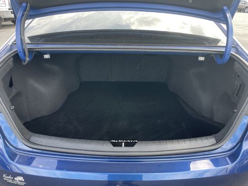 Used 2019 Hyundai Sonata Sport image 9