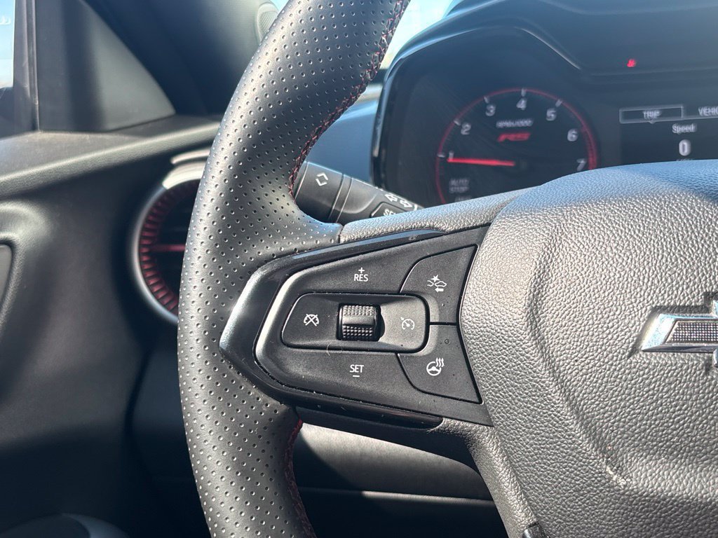 Used 2024 Chevrolet Trax RS FWD image 19