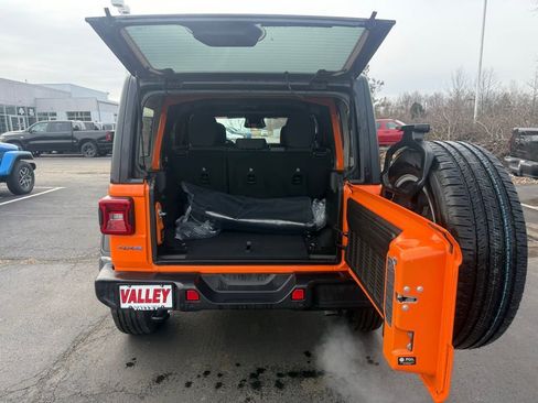 New 2025 Jeep Wrangler Unlimited Sport S 4xe w/ Convenience Group AWD/4WD image 44