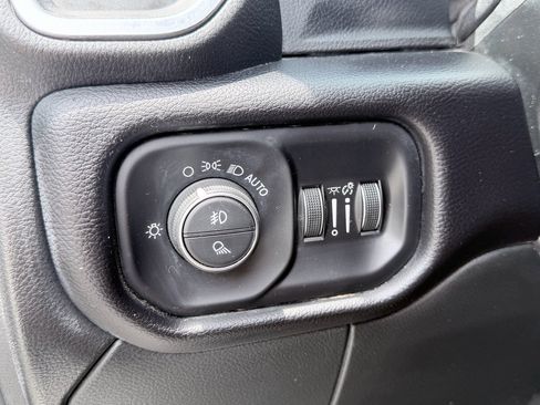 Used 2024 RAM 2500 Laramie w/ Safety Group AWD/4WD image 13
