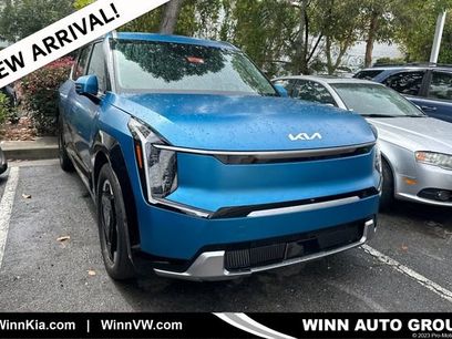 Certified 2024 Kia EV9 Land