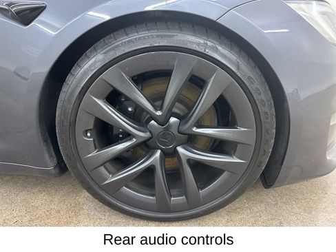 Used 2021 Tesla Model S Plaid image 14