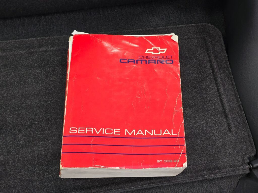 Used 1993 Chevrolet Camaro Z28 RWD image 92