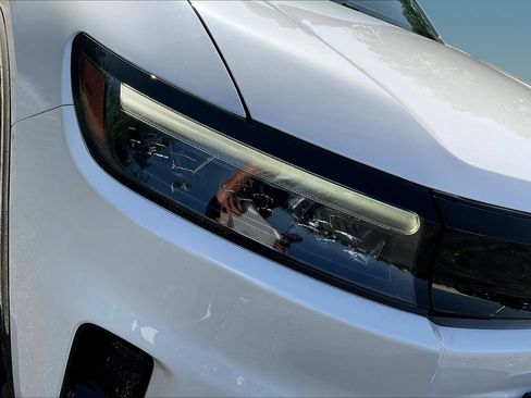 Used 2024 Honda Prologue Touring image 30
