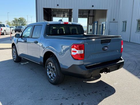 New 2025 Ford Maverick XLT w/ XLT Luxury Package image 36
