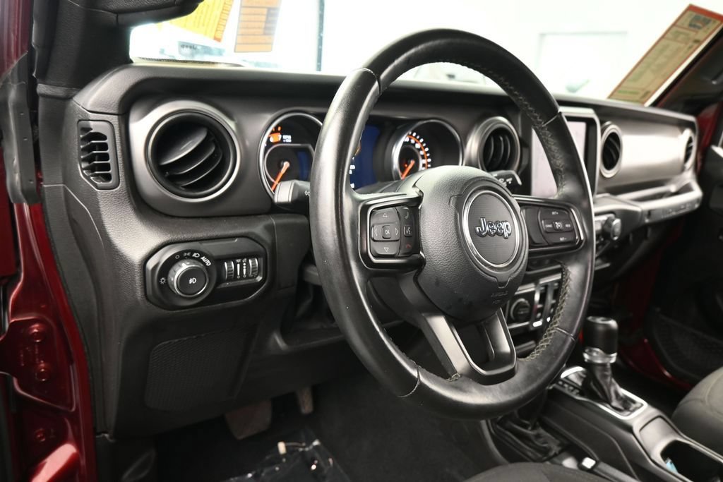 Used 2022 Jeep Wrangler Sport AWD/4WD image 14