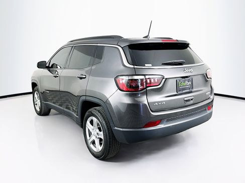 Used 2023 Jeep Compass Latitude image 5