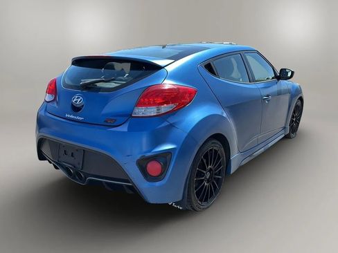 Used 2016 Hyundai Veloster Rally Edition FWD image 5