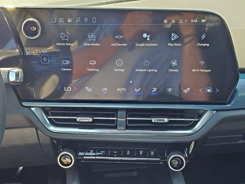 New 2026 Chevrolet Equinox EV LT AWD/4WD image 28