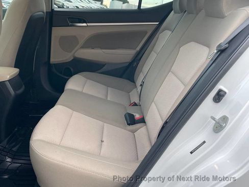 Used 2019 Hyundai Elantra SEL FWD image 10