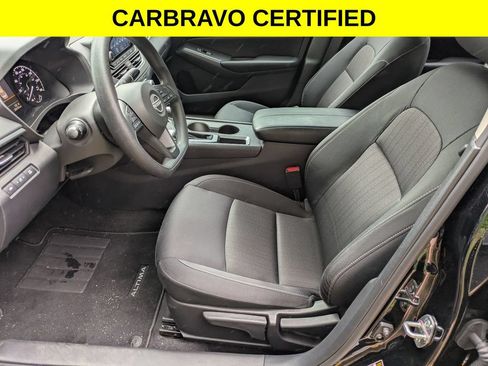 Used 2025 Nissan Altima 2.5 S FWD image 11