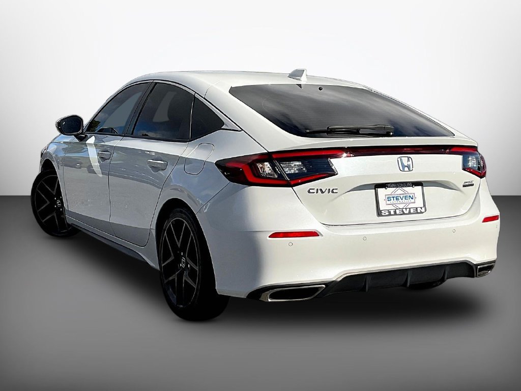 Used 2022 Honda Civic Sport Touring image 4
