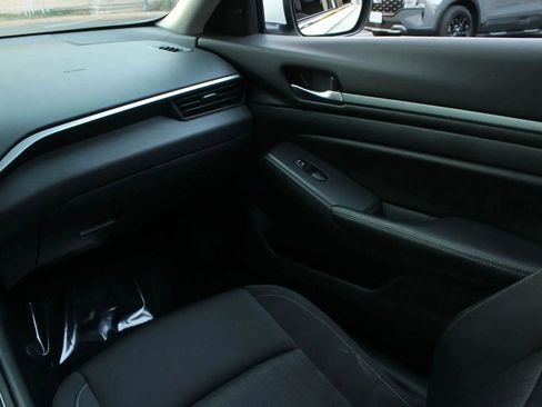 Used 2022 Nissan Altima 2.5 SV AWD/4WD image 23