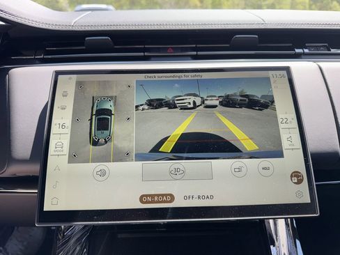 New 2025 Land Rover Range Rover Sport Dynamic SE image 28