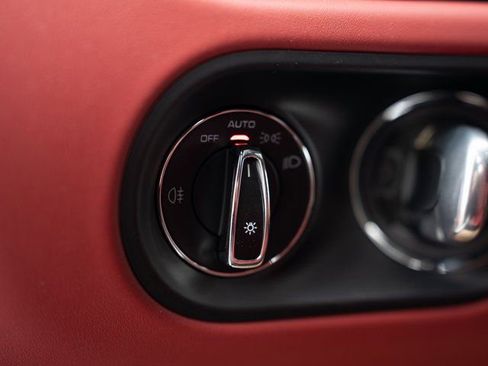 New 2026 Porsche Macan Turbo image 29