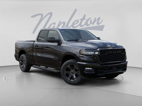 New 2026 RAM 1500 Express AWD/4WD image 6