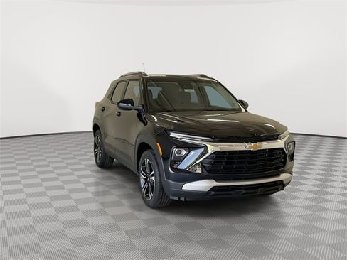 New 2026 Chevrolet TrailBlazer LT w/ Convenience Package image 2