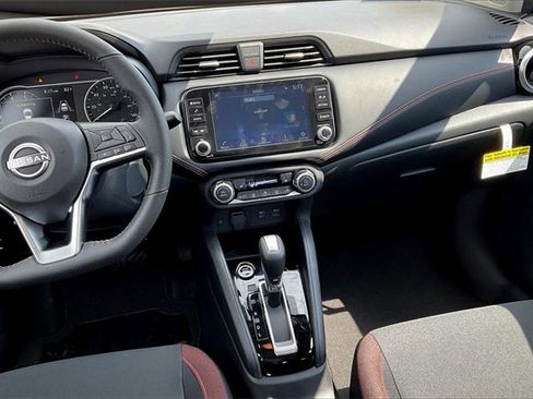 New 2025 Nissan Versa SR w/ Trunk Package image 6