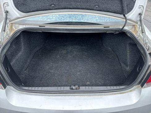 Used 2012 Chevrolet Impala LTZ FWD image 23