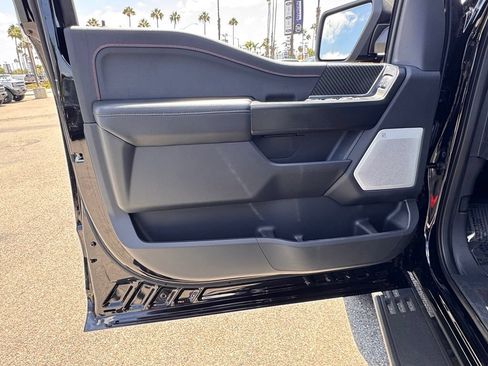 Used 2025 Ford F150 Raptor AWD/4WD image 15