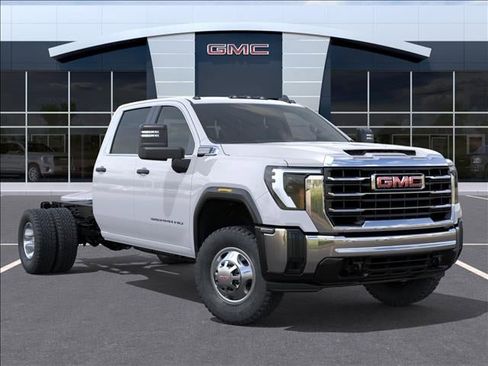 New 2026 GMC Sierra 3500 Pro w/ Convenience Package AWD/4WD image 7