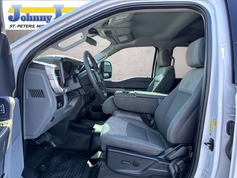 Used 2024 Ford F250 XLT w/ FX4 Off-Road Package image 10