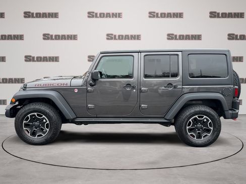 Used 2017 Jeep Wrangler Unlimited Rubicon AWD/4WD image 2